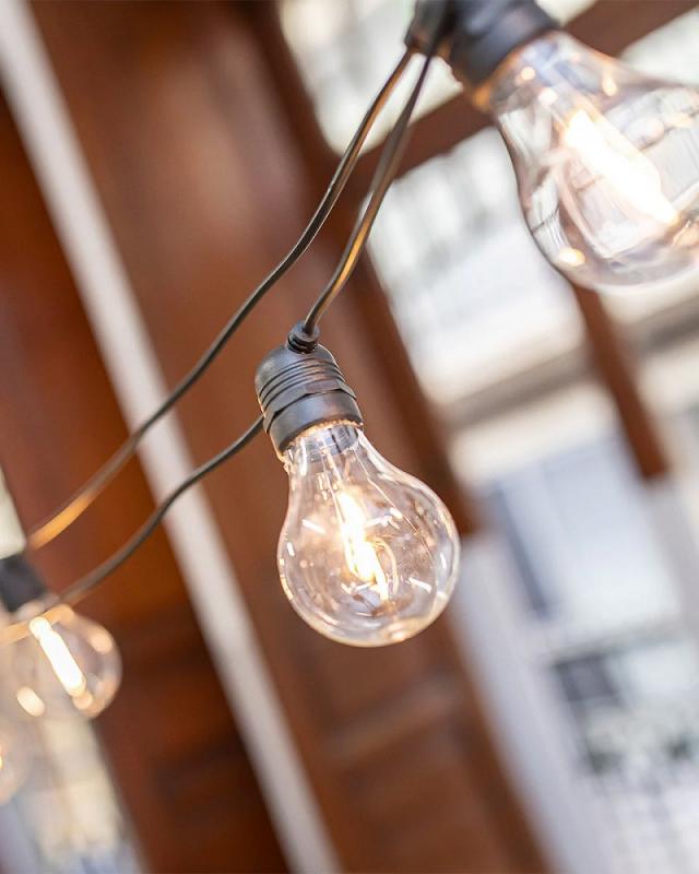 New Garden ALLEGRA Lichterkette schwarz 8 Meter IP44 mit Solar Akku USB