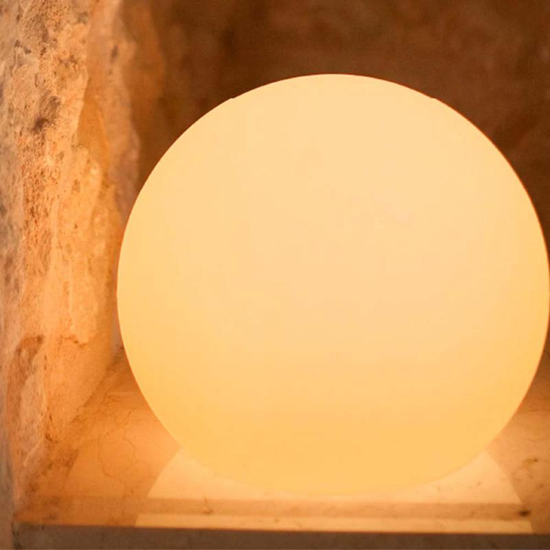 New Garden BULY 80 LED-Lichtkugel IP20 für Innen Ø 78 cm mir warmweißem Licht - für repräsentive Wohn- und Geschäftsräume - mit 2 M Kabel & Stecker