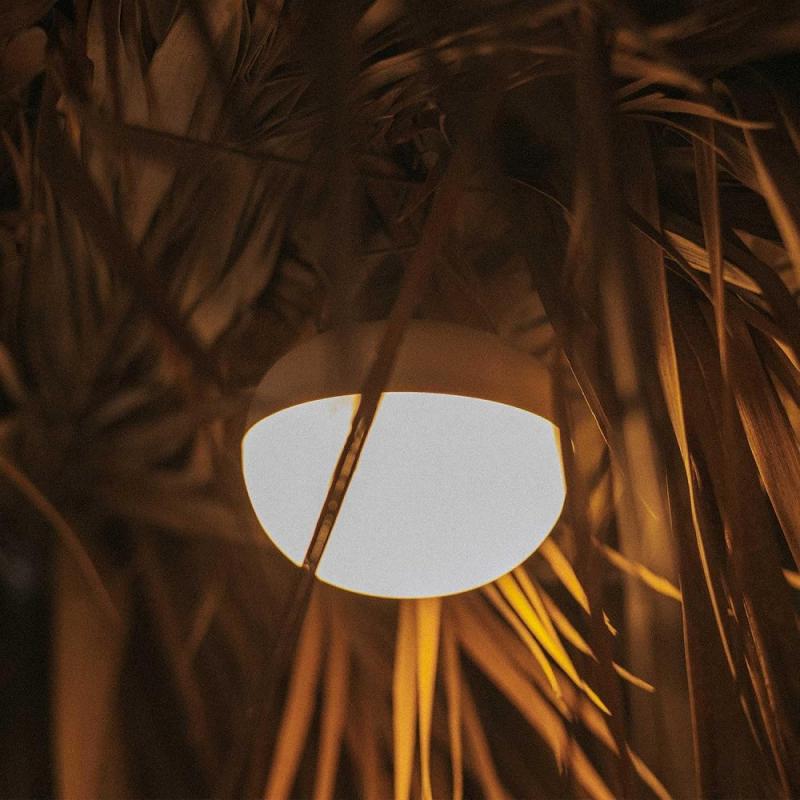 New Garden COCO LED Pool-Lampe Akku Fernbedienung warmweißes und Multicolor RGB Licht IP68 inklusive Haken und Magnet