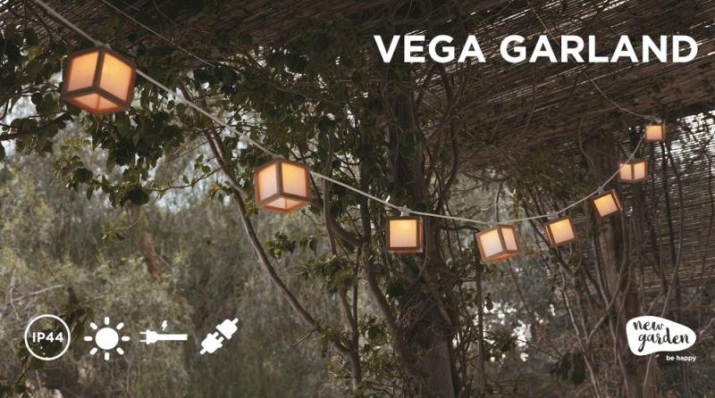 New Garden Vega Solarlichterkette IP44 5 m lang Bambus 1800 K für 230 V Betrieb oder mit Solar - flexible Handhabung möglich