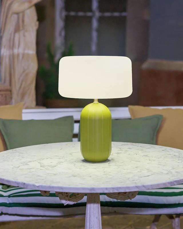 New Garden SOLAR-TISCHLAMPE PHOEBE 40 in Oliven Grün In&Out IP65 mit Fernbedienung und warmweiße Lichtfarbe