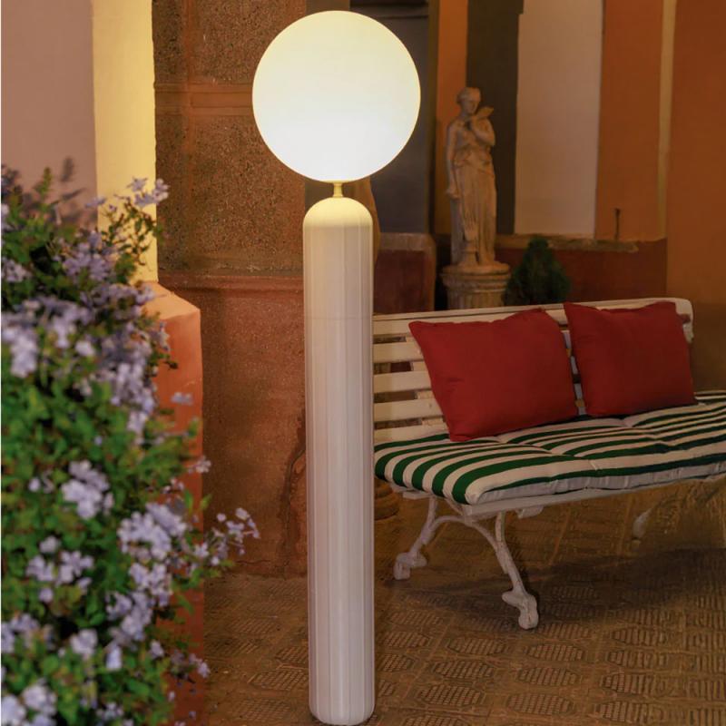 New Garden Stehlampe MONICA 150 Mattbeige mit Akku, Fernbedienung, warm- und kaltweißes Licht IP65 153cm hoch