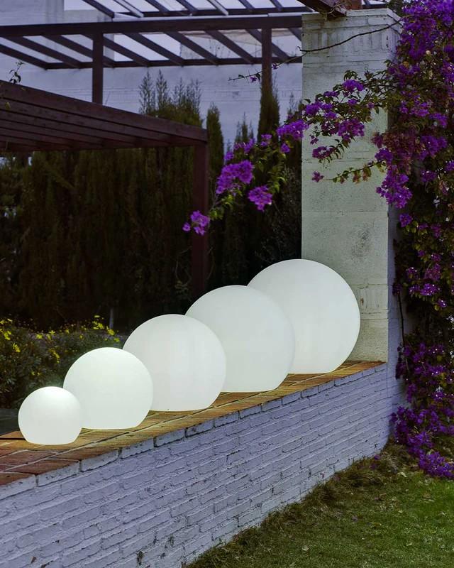 New Garden BULY 60 Garten LED-Kugel weiss IP65 230 Volt