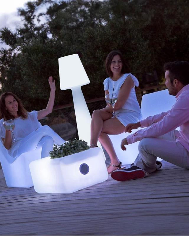 New Garden Lola 165 Stehlampe Designleuchte 230V - kaltweißes Licht -  Länge Kabel 4 m - Höhe 165cm