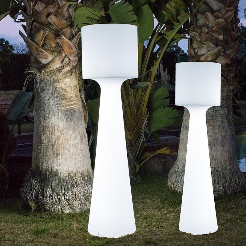 New Garden Außendekoleuchte Grace 140 Stehleuchte RGB Akku USB Fernbedienung