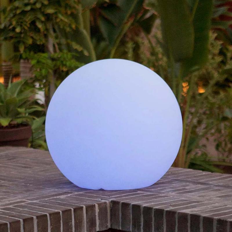 New Garden BULY 20 Solar Gartenkugel mit farbigem, weißem oder warmweißem Licht - IP65, Ø 20cm