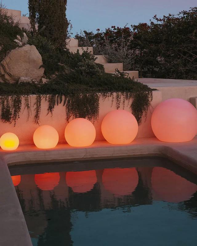 New Garden BULY 20 Solar Gartenkugel mit farbigem, weißem oder warmweißem Licht - IP65, Ø 20cm