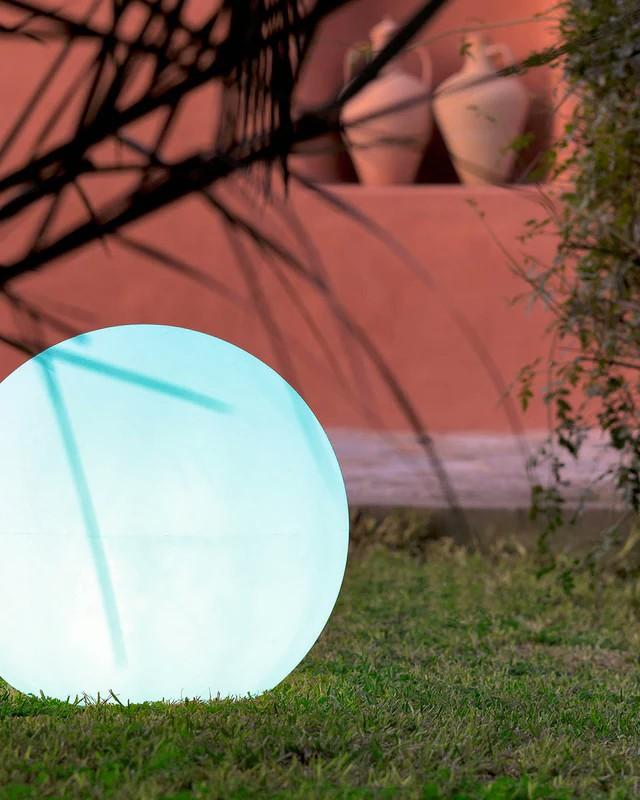 New Garden BULY 20 Solar Gartenkugel mit farbigem, weißem oder warmweißem Licht - IP65, Ø 20cm