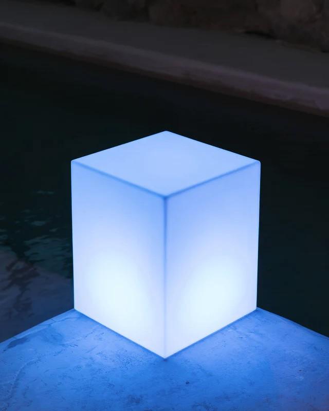 New Garden CUBY 53 Leuchtwürfel Sitz Solar Akku RGBW Fernbedienung 43 x 43 x 53 cm