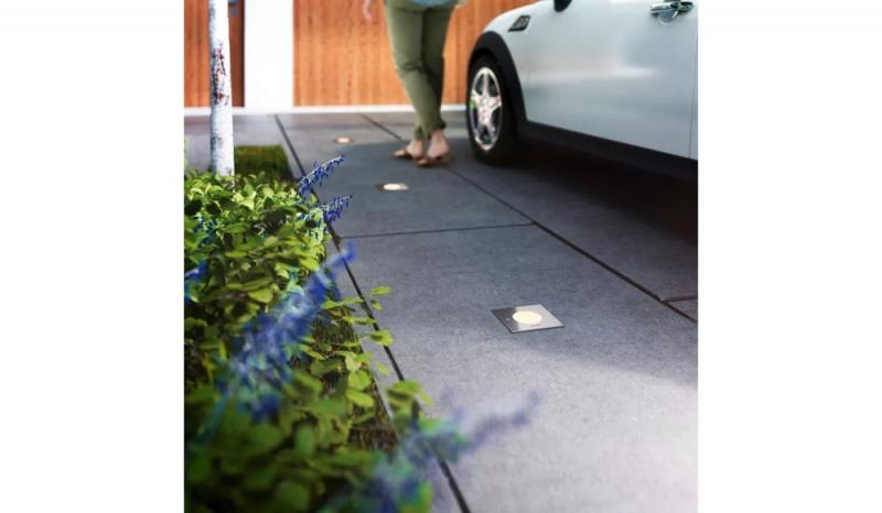 Philips Outdoor Einbauleuchte Crust Edelstahl mit warmweißem Licht 3,2W IP67