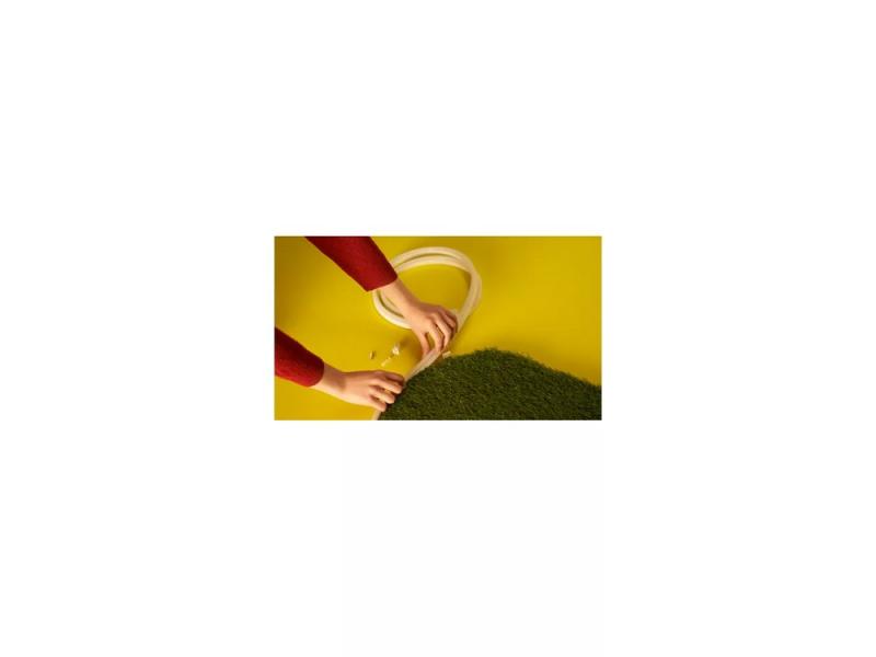 WiZ Outdoor LED-Lightstrip 5 m RGBW 24W 240lm 2700–5000K IP65 WLAN Bluetooth Matter