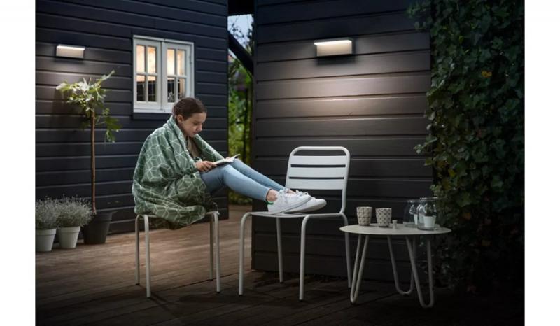 Philips Outdoor Wandleuchte Bustan Ultra Efficient anthrazit 3,8 W mit neutralweißem Licht IP44