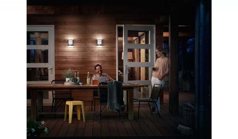 Philips Wandleuchte Python mit Bewegungssensor Ultra-Efficient in Antharzit IP44 - mit warmweißem Licht