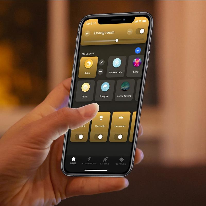Philips Hue White & Color Ambiance Centris 2er Spot, dimmbar, 16 Mio. Farben, steuerbar via App, kompatibel mit Amazon Alexa, weiß