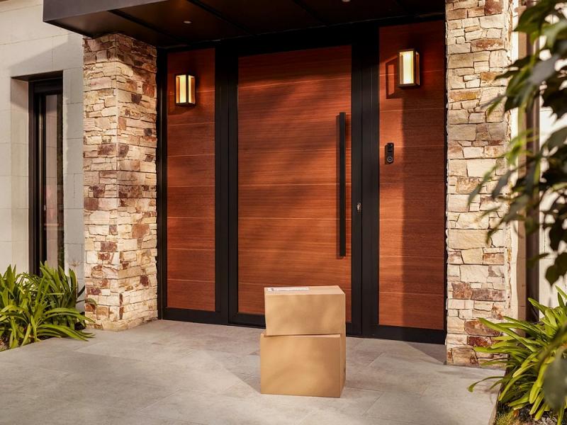 Philips Hue Secure kabelgebundene Video-Türklingel mit Bewegungserkennung + Chime