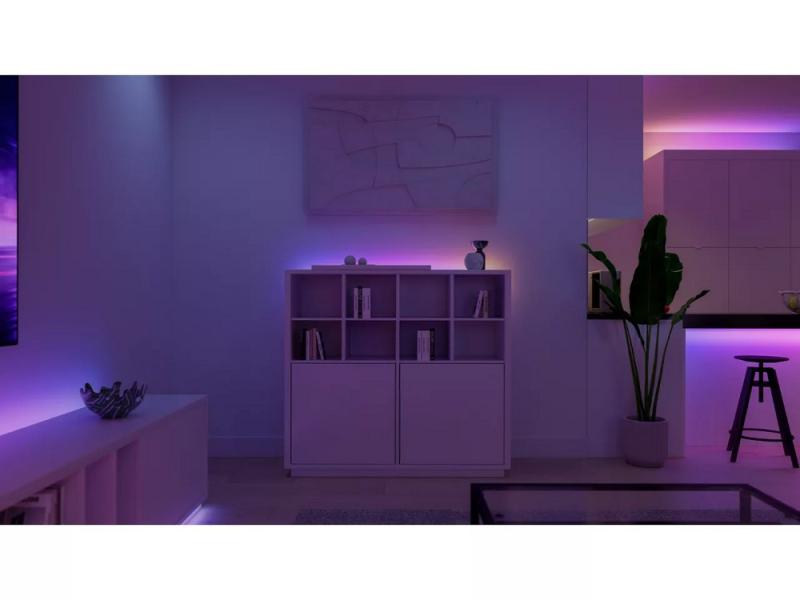 Philips Hue Essential 5-Meter-LED-Lightstrip, RGB, flexible Innenbeleuchtung, App- und Sprachsteuerung, kompatibel mit Alexa, Google Assistant und Apple Home