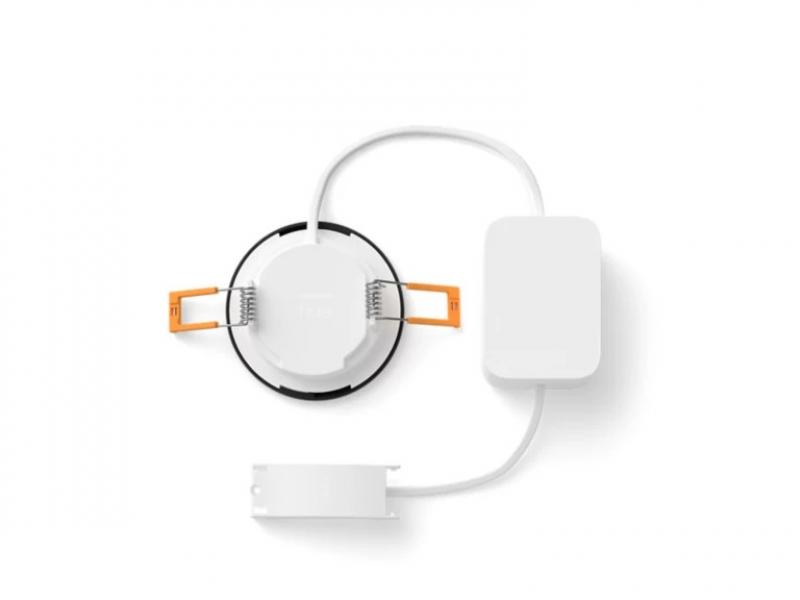 Philips Hue Slim Einbauleuchte 90 mm 3er-Pack RGBW Smart Home