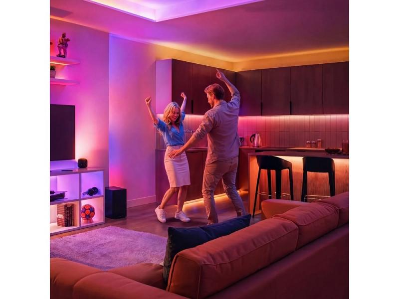 Philips WiZ Smart RGBIC Lichterkette 10m 2,4W dimmbar USB-C WLAN Bluetooth Matter IP65