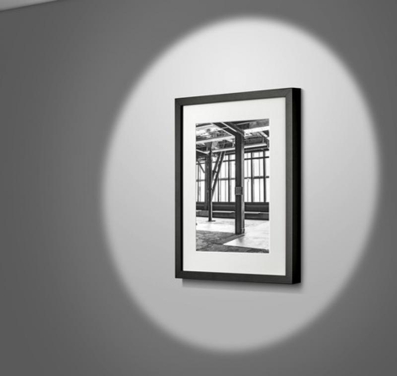 Helestra 2er LED Strahlermodul und Mittelgehäuse in mattschwarz dimmbar