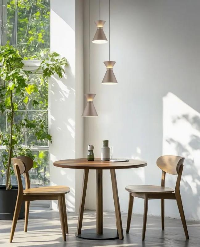 3-flammige Helestra LUK LED Pendelleuchte in coffee dimmbar