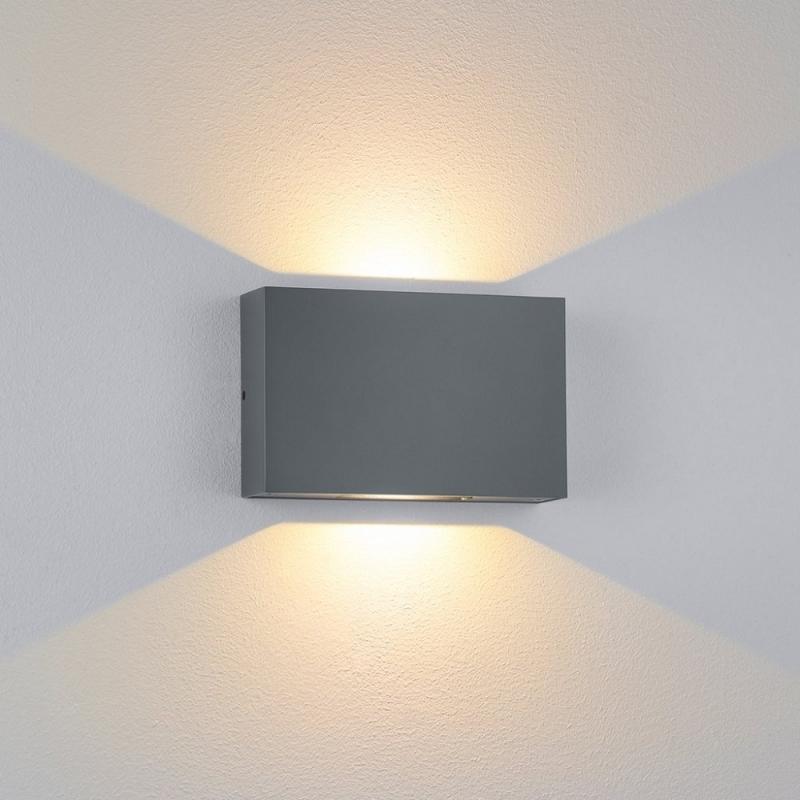 Helestra PARI Wandleuchte graphit – IP65 Außenleuchte mit verstellbarem Lichtaustritt