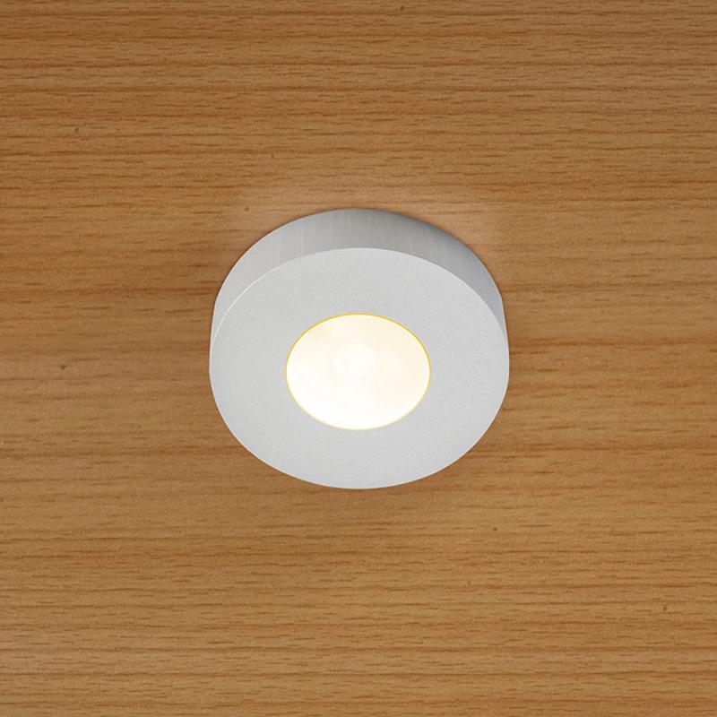 EVN P-LED Deckenanbauleuchte mit warmweißem Licht rund silber IP20 3.3W 3000K