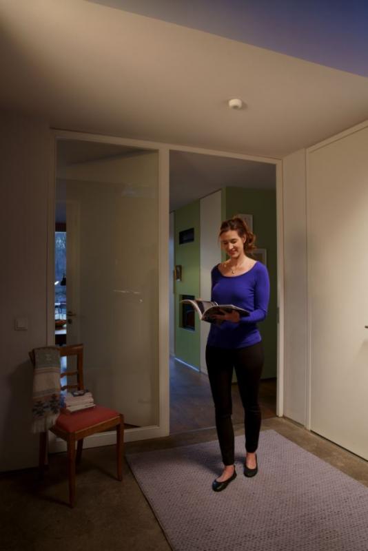 OSRAM Sensor Ceiling Indoor und Outdoor Bewegungsmelder Aufbau IP44 weiß