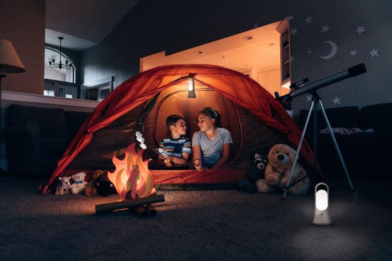 OSRAM Nightlux LED Nachtlicht batteriebetriebene Lampe in Laternenform - Bewegungs- und Tageslichtsensor, neutralweiß 4000 K,  für Küchen, Kinderzimmer, Innenräume