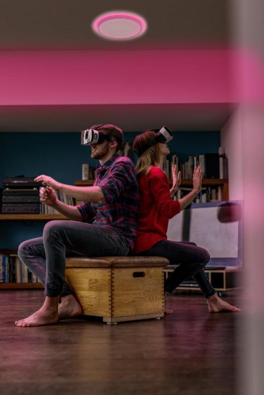 Osram Smart+ WiFi Orbis Ultra Slim Deckenleuchte in Weiß Ø 40 cm mit Backlight - RGB und Tunable White