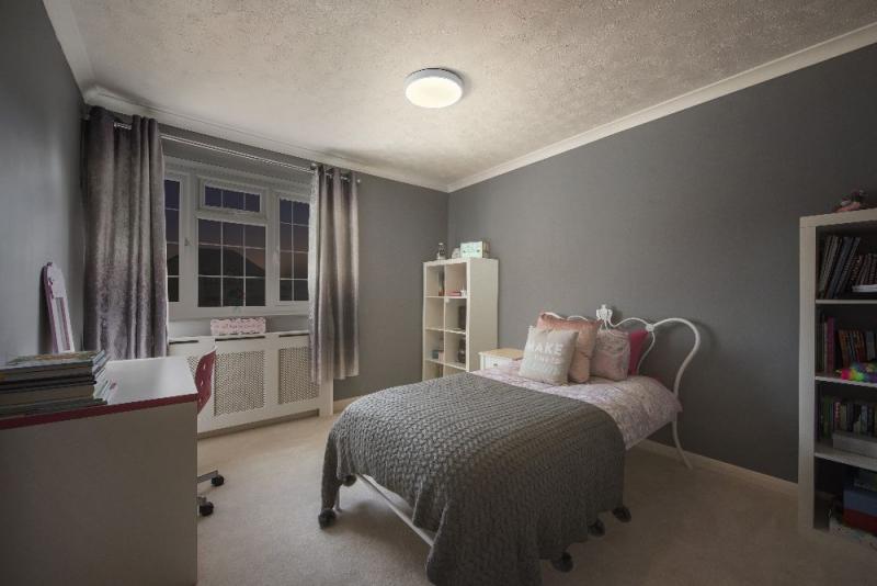 OSRAM Orbis Flache LED-Deckenleuchte Slim Moia Ø 48 cm in Weiß 36W Warmweißes Licht