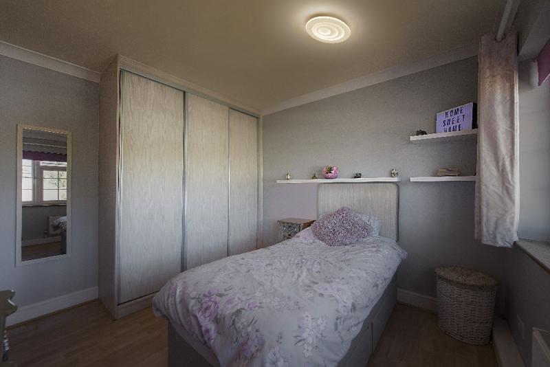 Osram LED-Deckenleuchte Orbis Spiral Loop Round 365mm 38W weiß Warmweißes Licht - direktes & indirektes Licht, sehr homogene Lichtverteilung