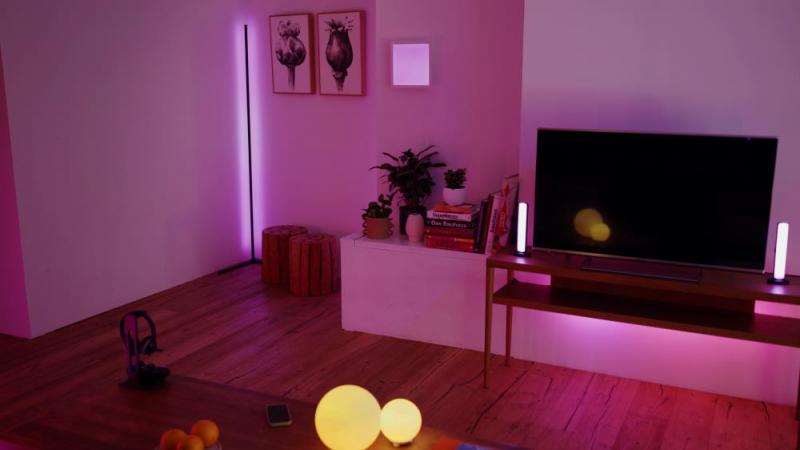 OSRAM SMART+ WiFi Planon Magic Panelleuchte RGBW 45x45cm weiß Steuerung via App oder Fernbedienung