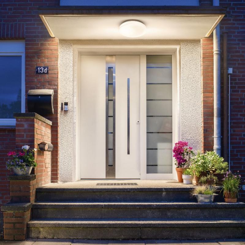 Osram Essential Deckenleuchte 18W Ø25cm mit warmweißem Licht - aufgrund IP44 Schutz für Feuchträume & Outdoor geeignet