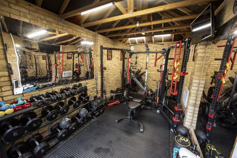 Helle 150cm OSRAM LED Feuchtraumleuchte Damp proof Essential Extrusion 36W 4000k neutralweißes Licht