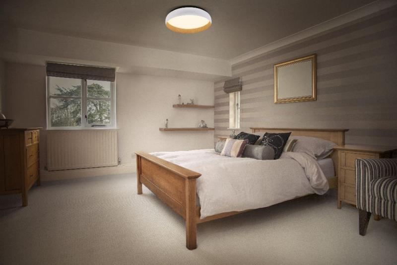 Osram Orbis Livia Deckenleuchte 520MM 36W Click DIM in Wood-Decor-Weiß - Dimmen in drei Stufen durch wiederholtes Schalten