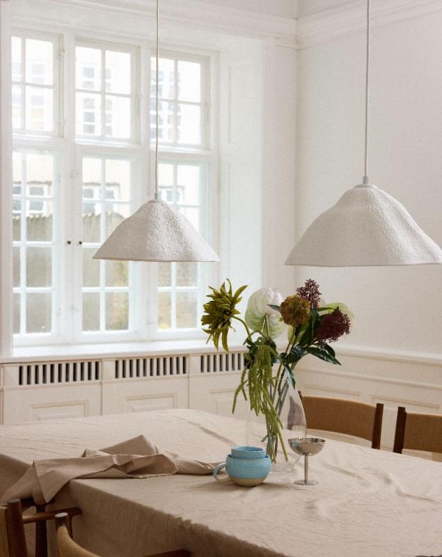 OSRAM Pendelleuchte Decor Lotus Leaf 1-flammig weiß aus Metall und Pappmaschee für E27