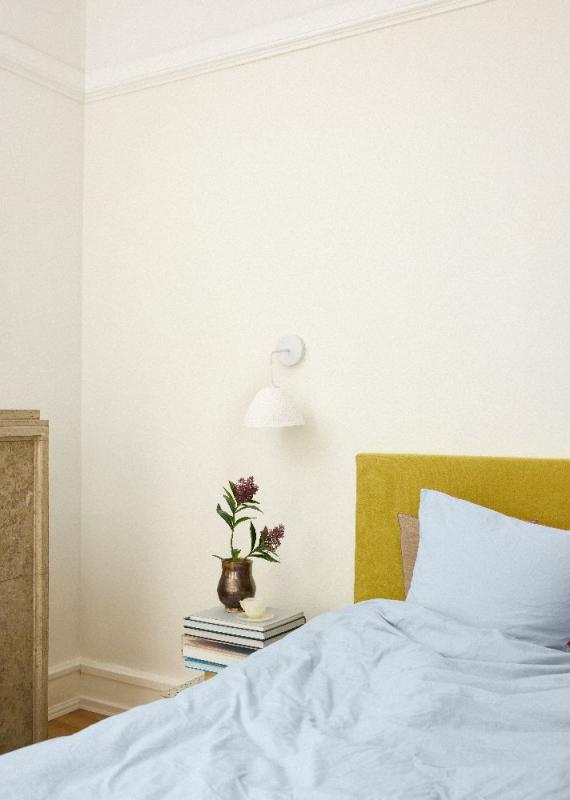 OSRAM Wandleuchte Decor Lotus Leaf weiß aus Metall und Pappmaschee für E14