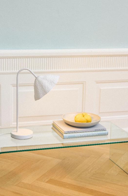 OSRAM Tischleuchte Decor Lotus Leaf weiß aus Metall und Pappmaschee dimmbar für E14