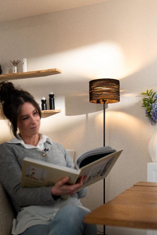 160cm OSRAM Stehlampe Cylinder, braun, aus Wellpappe