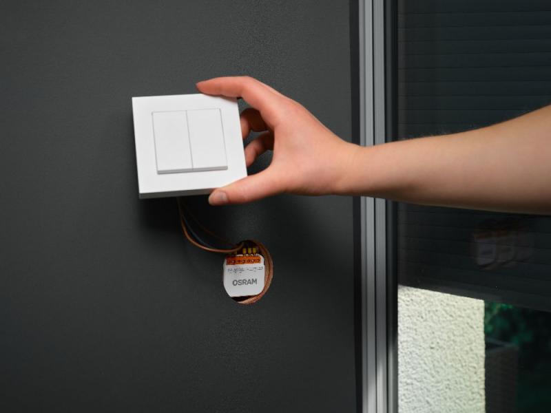OSRAM SMART+ WIFI SWITCH MODULE CURTAIN White