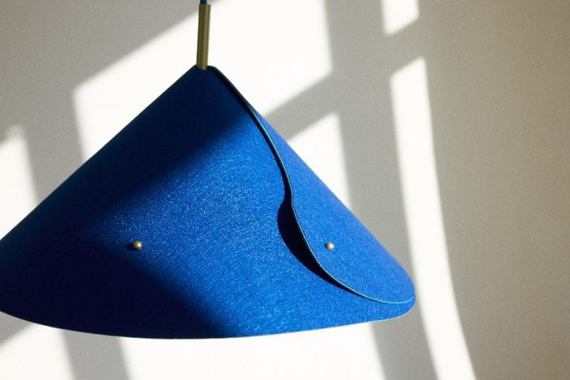 OSRAM Pendelleuchte Decor Flip in Blau Ø 50 cm - Auffällige Leuchte aus Filz mit E27 Fassung