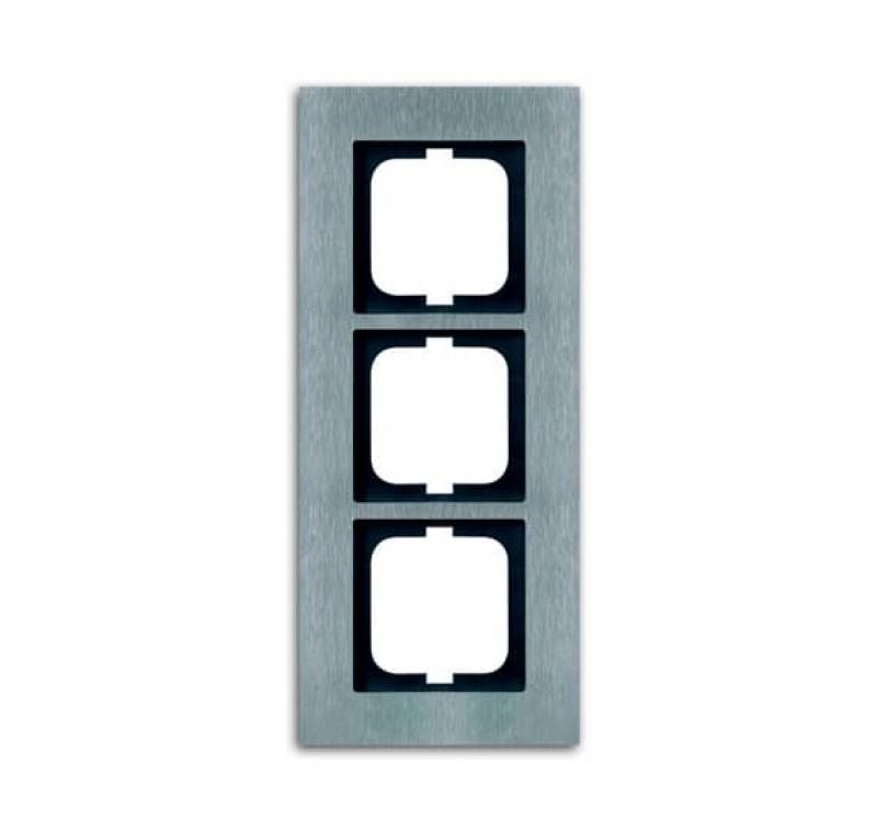 Busch-Jaeger 1723-860 Abdeckrahmen 3-fach Rahmen