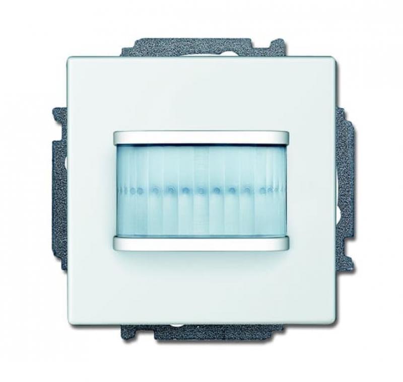 Busch-Jaeger 6215/1.1-84 Bewegungsmelder/Schaltaktor 1-fach für Busch-free@home®