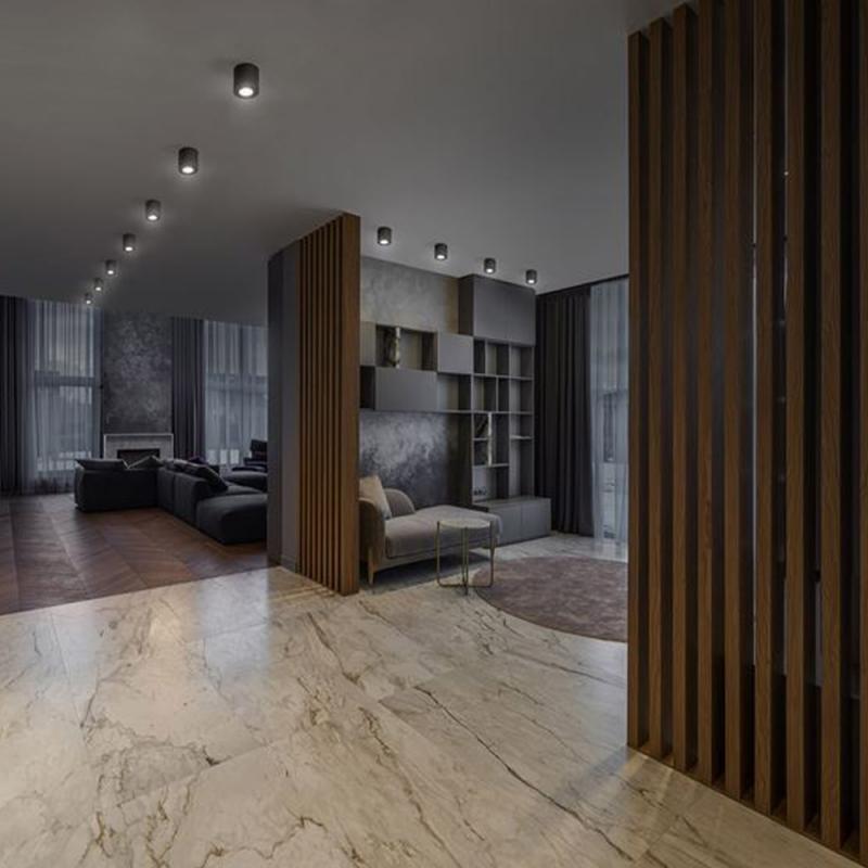 Osram Spot Surface Round GU10 Schwenkbarer Deckenstrahler in Schwarz aus Metall