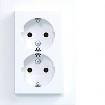 Hager D-STD SCHUKO ADP ho. SK A.8 lichtweiß mt