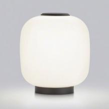 Helestra MILO Tischleuchte  mattschwarz mit Opalglas 270mm