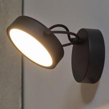 Osram Wandleuchte Decor Puck aus Stahl in Schwarz mit warmweißem Licht - 1,5 m Kabel mit Schalter/  EU-Stecker