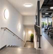 LEDVANCE Surface Circular LED 500 Decken-/Wandleuchte IP44 42W 3000K warmweiß Lichtstärke einstellbar
