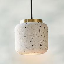 Pendelleuchte Decor Ball aus Terrazzo Stein mit GU10 Fassung gesprenkelt in Weiß mit Gold Applikationen