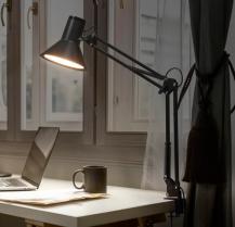 OSRAM Office Line Desk Retro Clip Schreibtischlampe 9W 3000K Dimmbar Schwarz